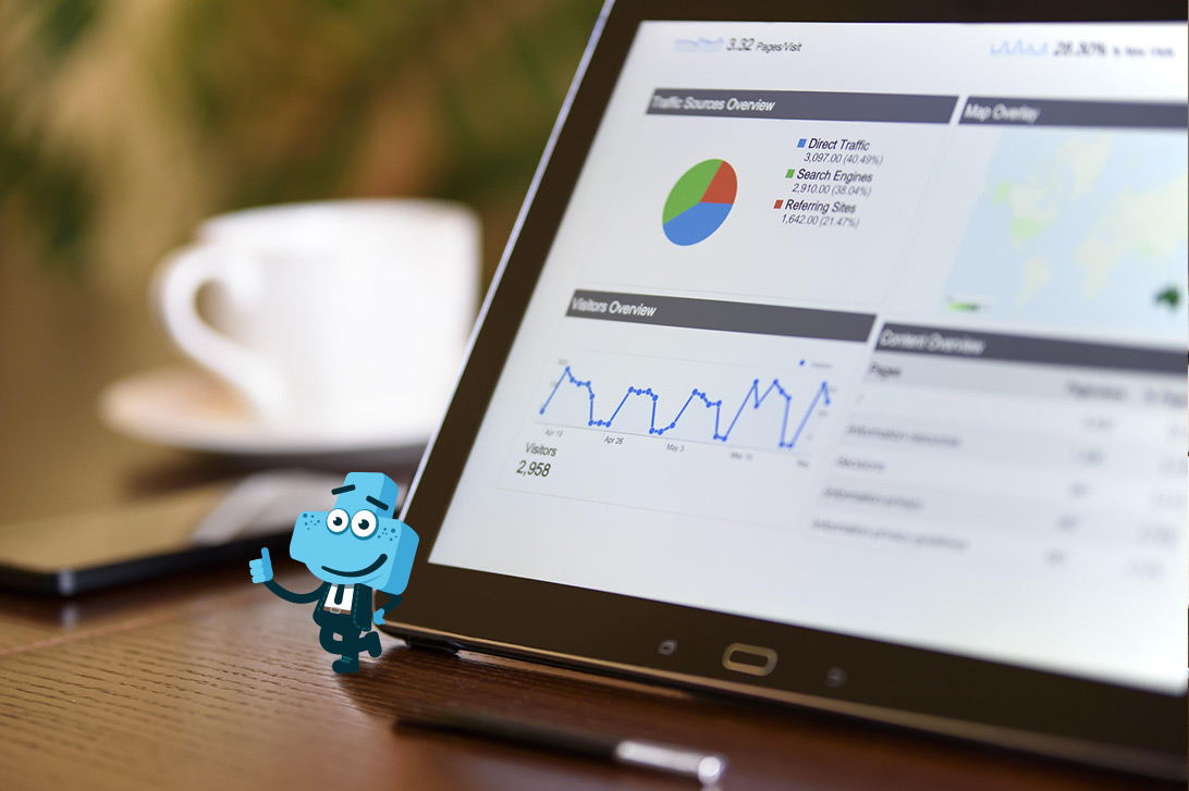 Zdjęcie monitora z wykresami wyników kampanii Google Ads